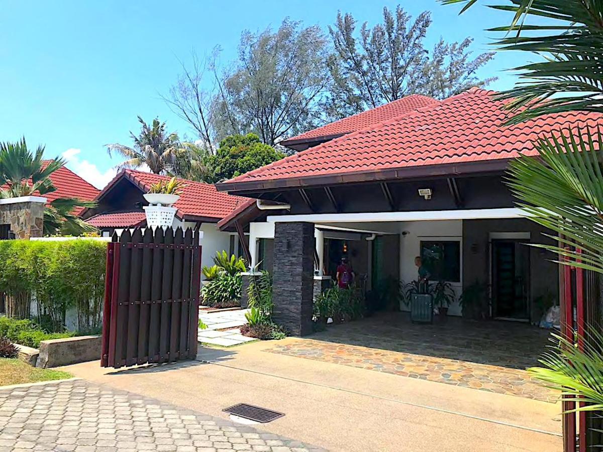 12Haven Stunning Seaside Luxury Villa Pd With Kids Pool Port Dickson Exterior foto